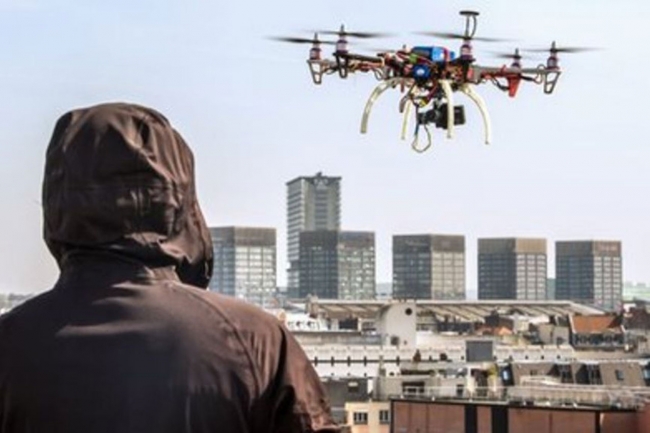 Dron tehdidi son yıllarda sivil unsurlara yönelik saldırılarda da kendini gösteriyor.